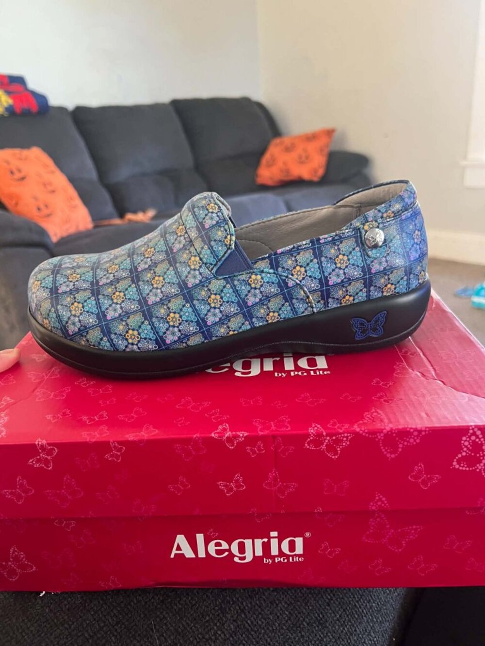 Alegria Keli Rose's Blue Quilt Wide Clogs Size 38 (US 8-8.5) – New with Box